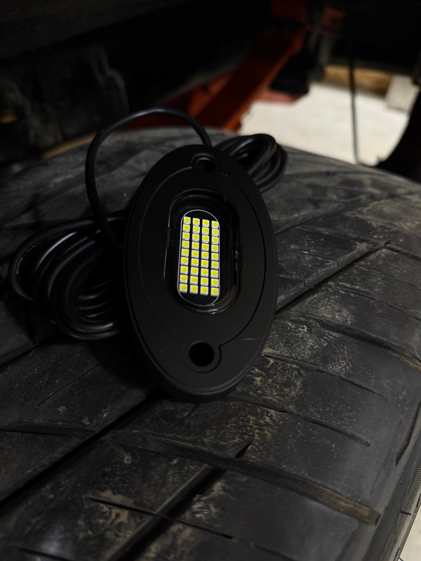 36 LED Rocklights Pure White (Plug And Play)