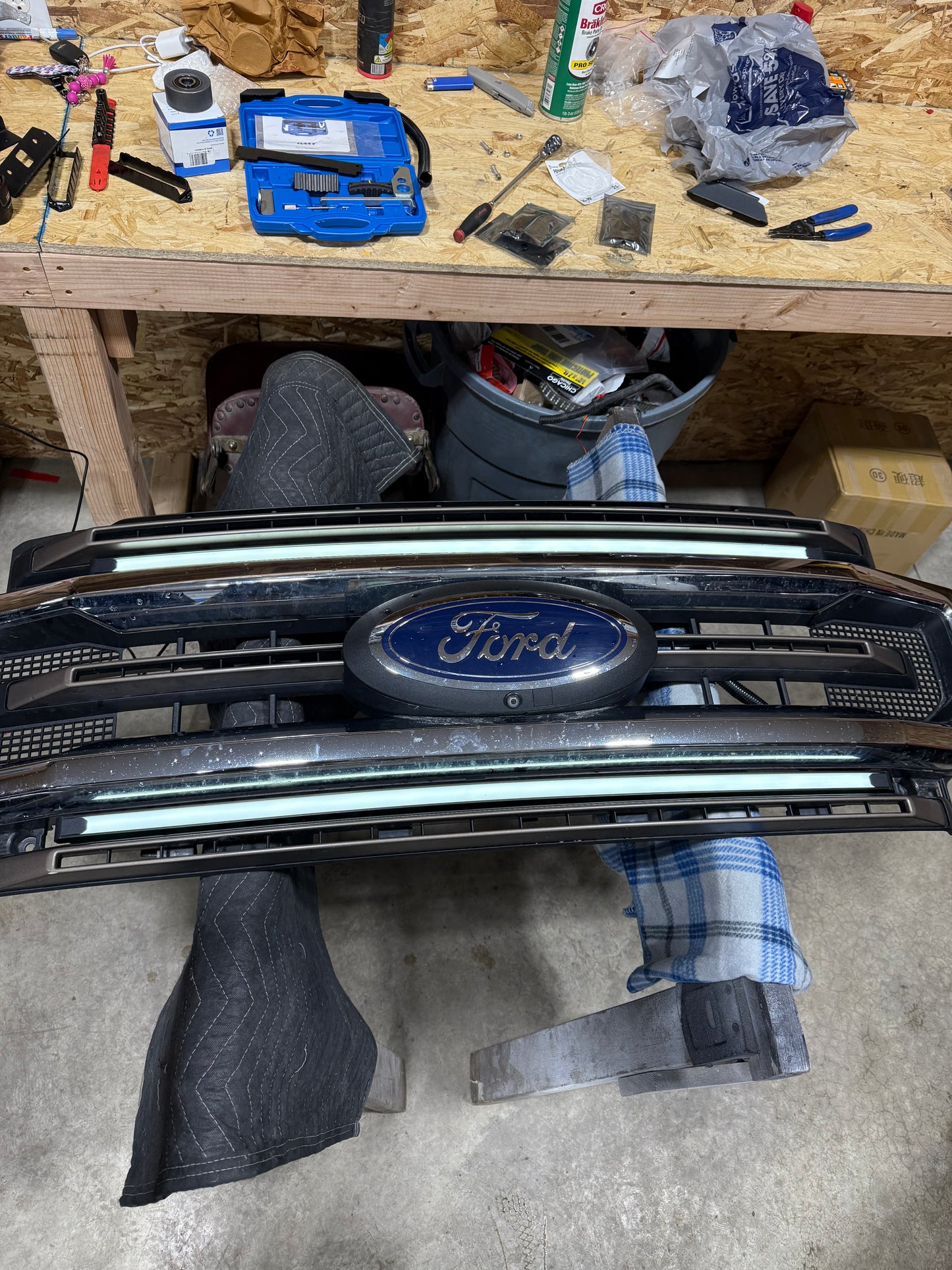 17-22 SuperDuty Grille Bars